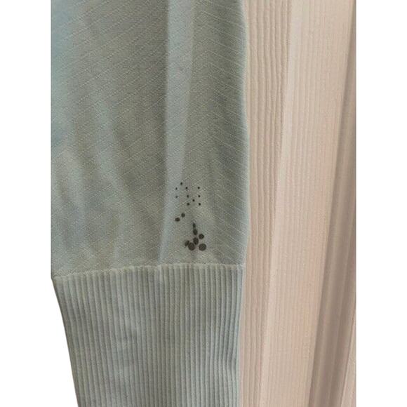 ATHLETA Women's Top MEDIUM Green Zip Breathable Running Wicking Baselayer - Picture 9 of 10